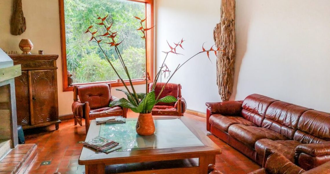 Comment_réussir_le_rachat_de_meubles_anciens_pour_sublimer_votre_maison_?