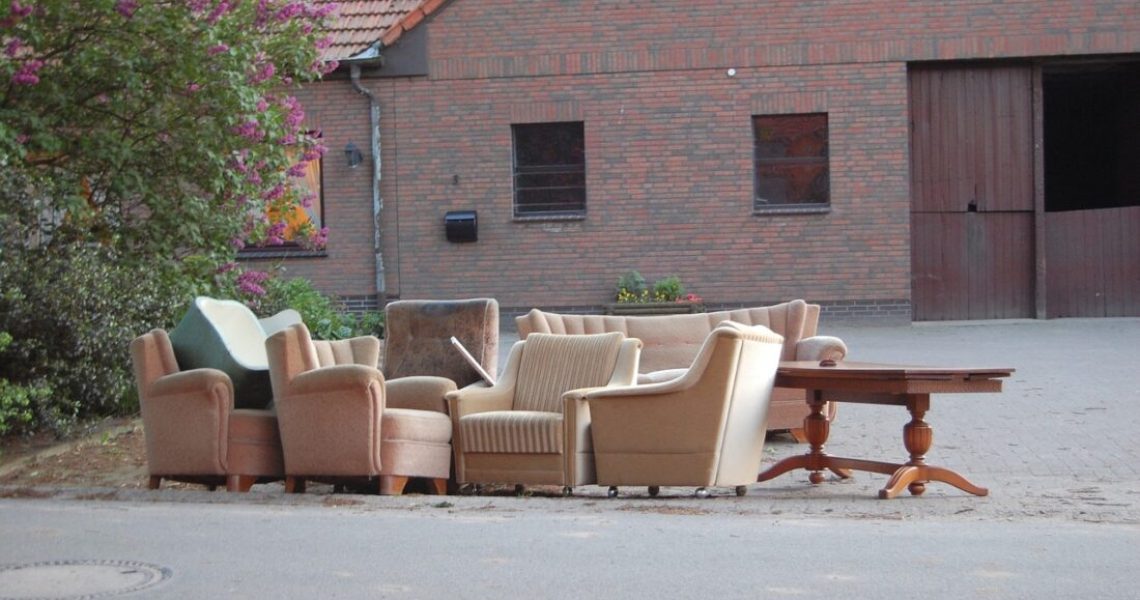 Guide_complet_:_Que_pouvez_vous_mettre_aux_encombrants_?_Liste_des_articles_acceptés