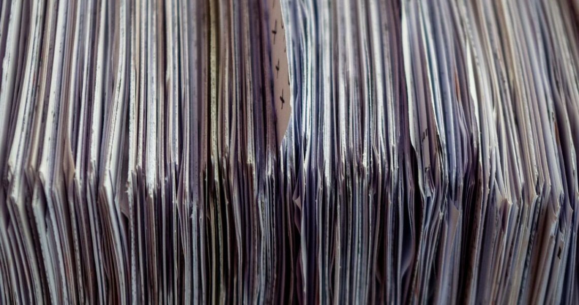 Pourquoi_et_comment_détruire_vos_vieux_papiers_à_la_maison_?